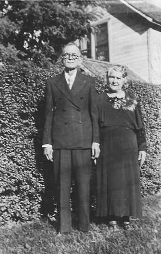 Gene and Clara, 1940s